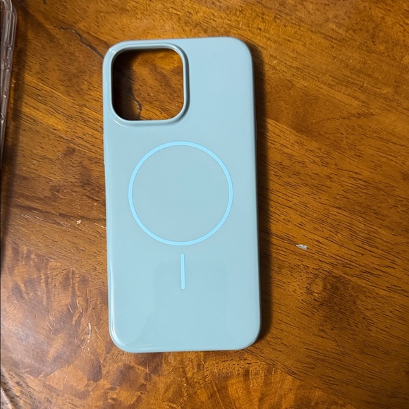 Blue BEATS MagSafe-Compatible iPhone 16 pro max Case - Picture 1 of 2
